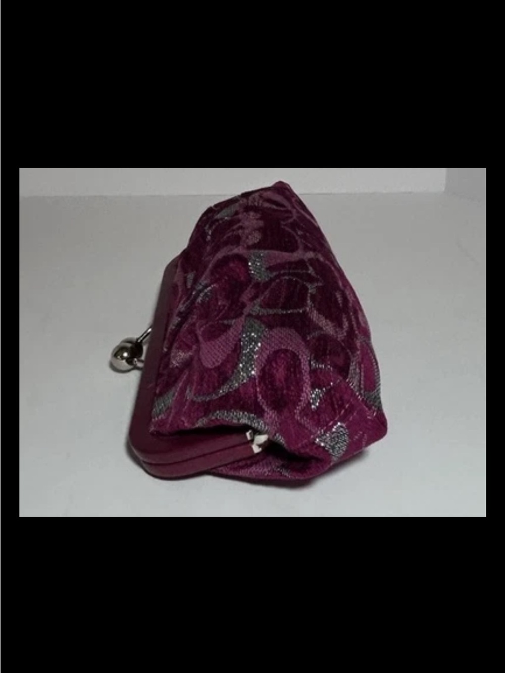 Coach Wristlet/Clutch Fuchsia Pleated Chenille, Kiss-lock Frame *VINTAGE* NWOT - Picture 4 of 11